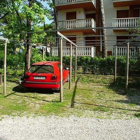 Lignano Pineta With Air Conditioning&Washing Machine Apartment Lignano Sabbiadoro Exterior photo